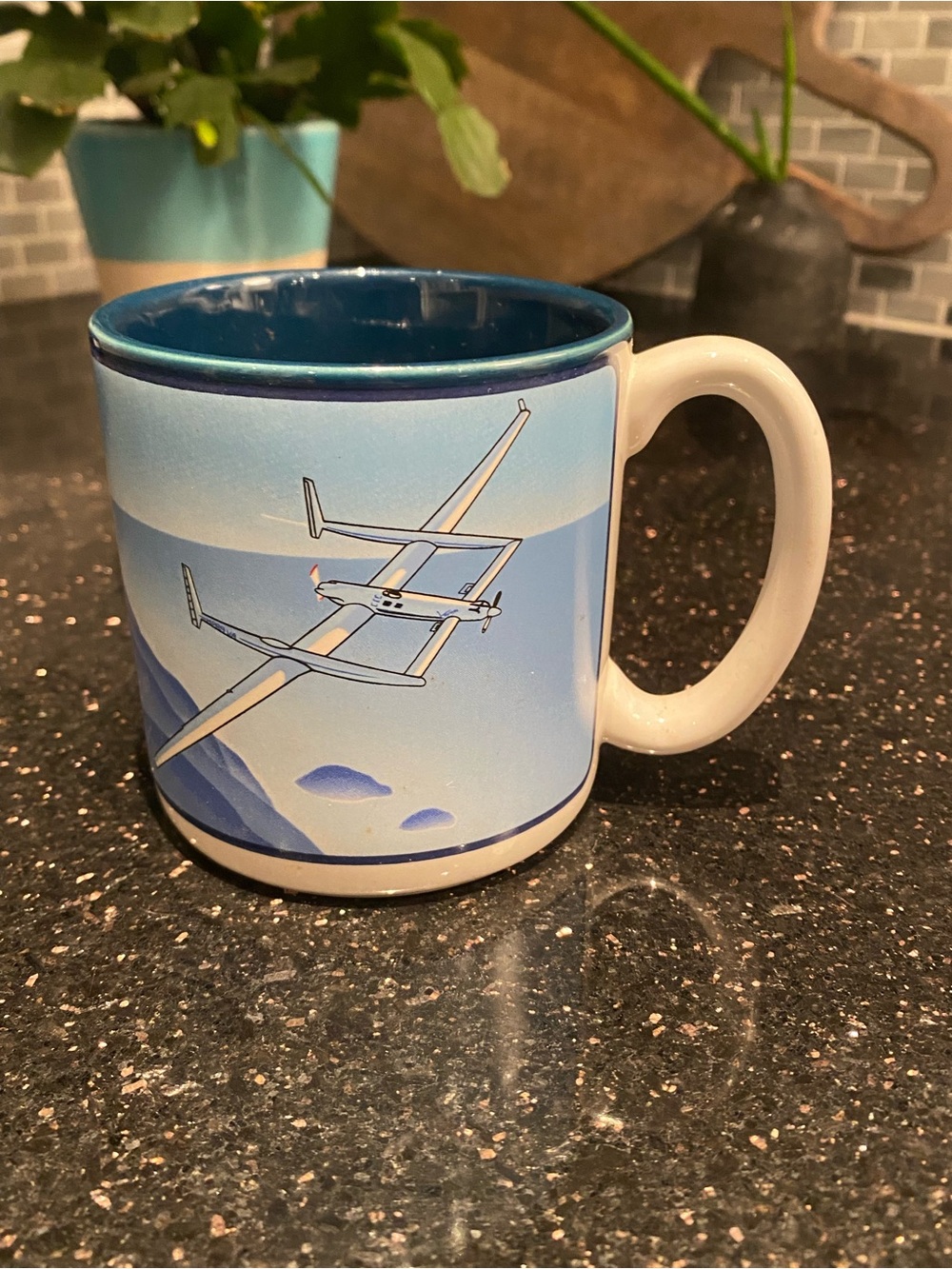 Vintage 1988 Smithsonian Institution Space Shuttle Voyager Mug